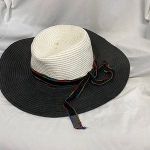 Beach hat